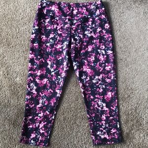 RESE | Pink Roses Natalie Capri Tights
